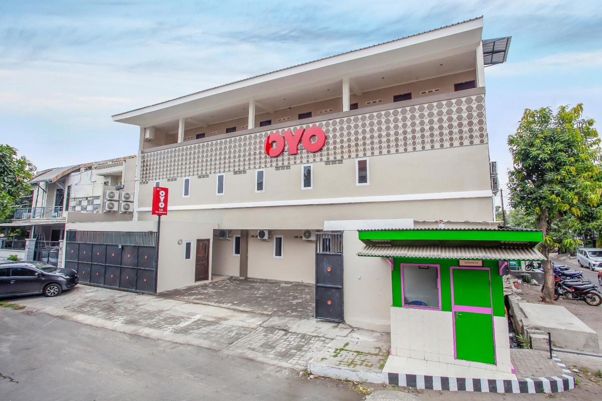 Super Oyo Capital O 134 Lg Residence Surabaya Exterior foto